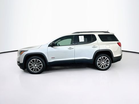 Used 2017 GMC Acadia SLT AWD/4WD image 4