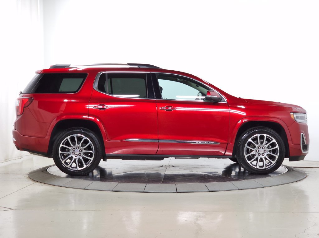 Used 2023 GMC Acadia Denali w/ Denali Ultimate Package AWD/4WD image 10
