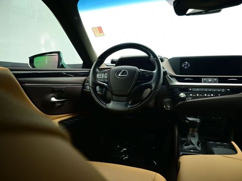 Used 2021 Lexus ES 350 w/ Premium Package image 8