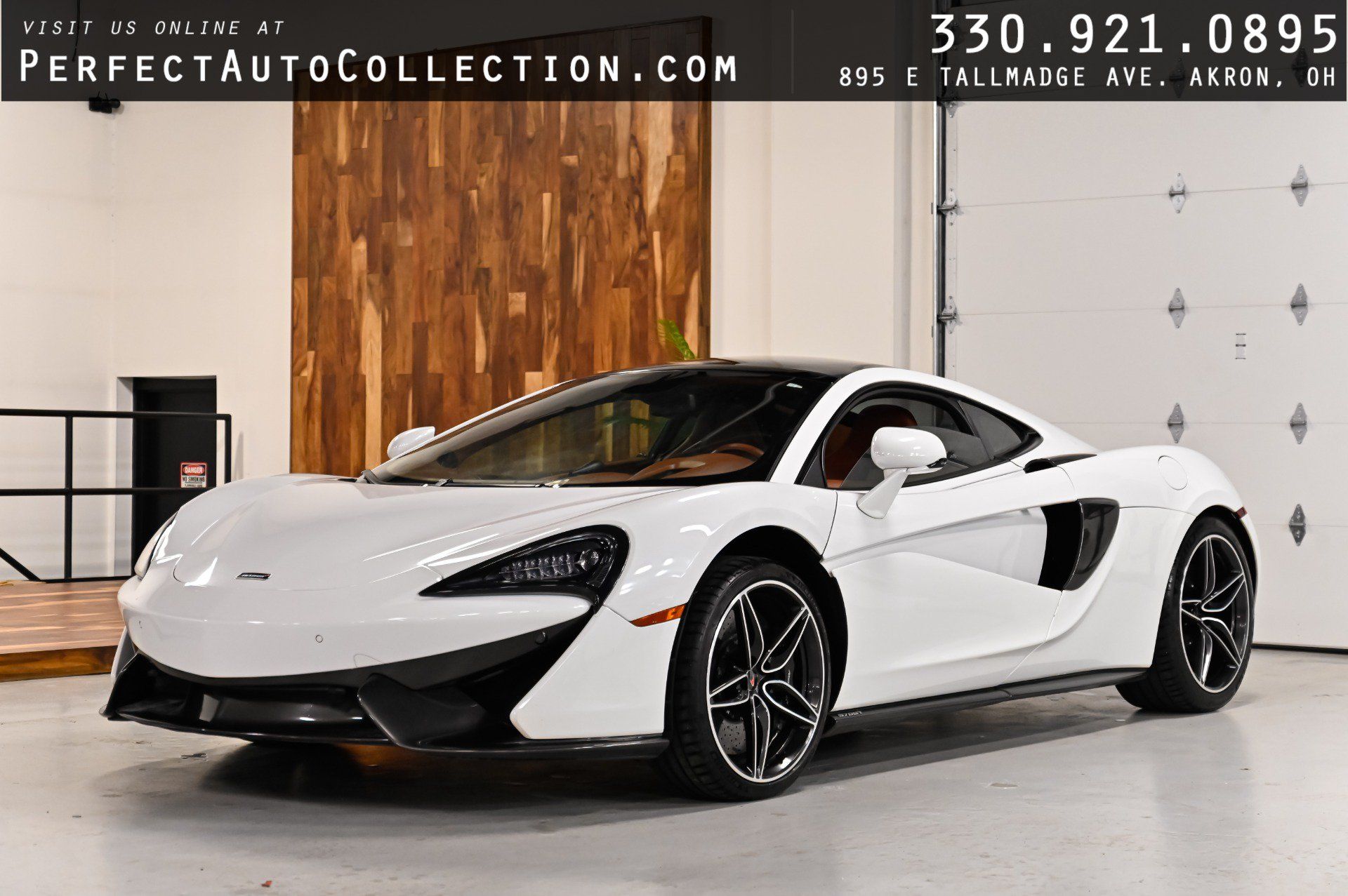 Used 2017 McLaren 570S RWD image 1