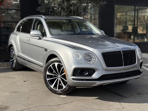Used 2019 Bentley Bentayga image 7
