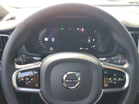 Used 2023 Volvo S60 B5 Plus FWD image 20