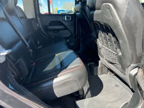 Used 2021 Jeep Wrangler Unlimited Rubicon AWD/4WD image 18