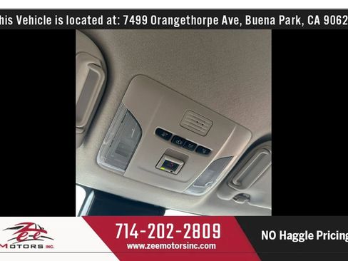 Used 2022 Toyota Corolla LE image 38