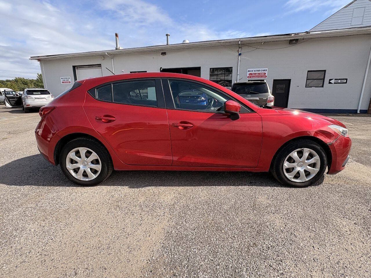 Used 2015 MAZDA MAZDA3 i Sport FWD image 6