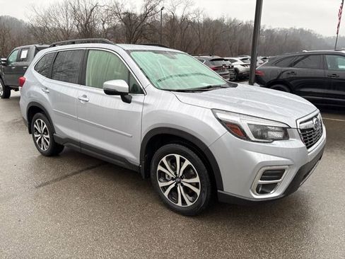 Used 2021 Subaru Forester Limited image 7