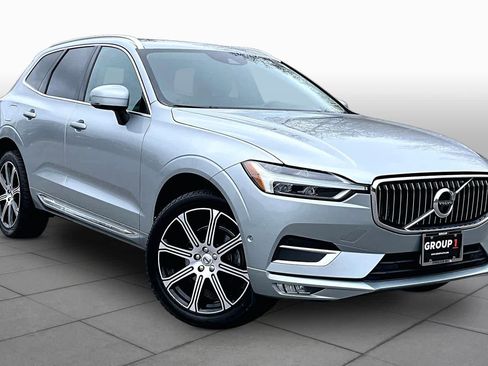 Used 2018 Volvo XC60 T5 Inscription w/ Convenience Package image 3
