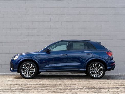 New 2025 Audi Q3 2.0T Premium image 3