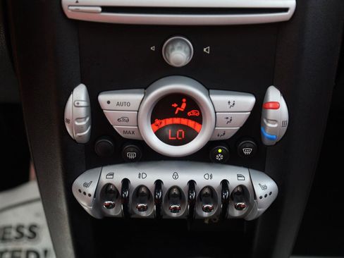 Used 2009 MINI Cooper S FWD image 32