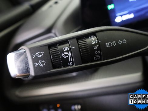 Used 2026 Chevrolet Traverse LT w/ Driver Confidence Package FWD image 32