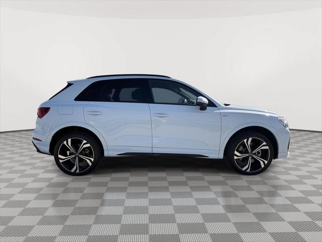 Used 2024 Audi Q3 2.0T Premium Plus w/ Premium Plus Package AWD/4WD image 6
