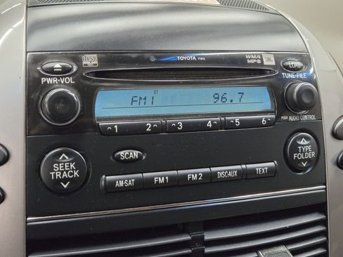 Used 2007 Toyota Sienna LE w/ LE Pkg 4 image 17