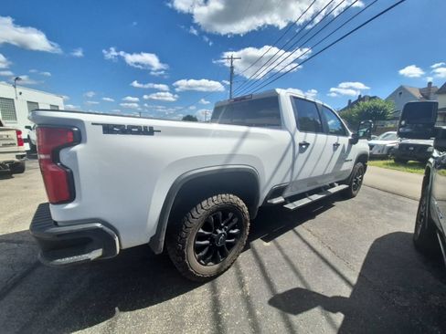 Used 2026 Chevrolet Silverado 2500 LT w/ Trail Boss Package AWD/4WD image 8