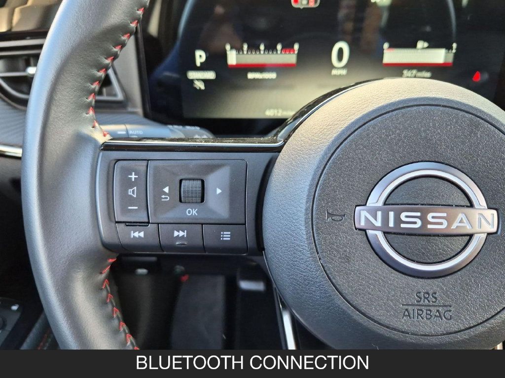 Certified 2026 Nissan Kicks SR FWD image 17