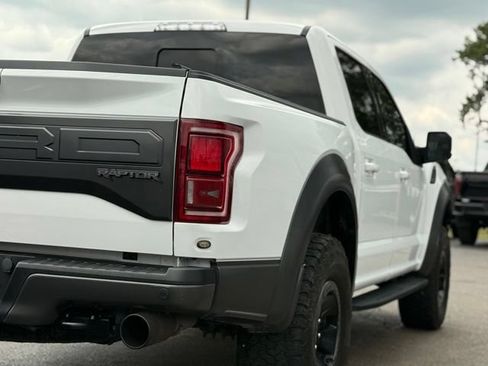 Used 2018 Ford F150 Raptor w/ Equipment Group 802A Luxury AWD/4WD image 41