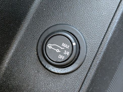 Used 2018 Chevrolet Equinox LT AWD/4WD image 20