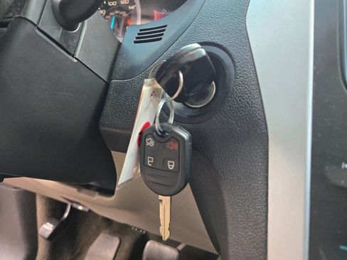 Used 2014 Ford Explorer XLT w/ Equipment Group 202A image 16