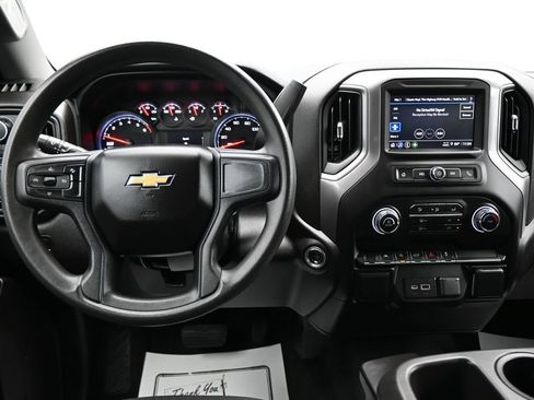 Used 2022 Chevrolet Silverado 1500 Custom AWD/4WD image 15