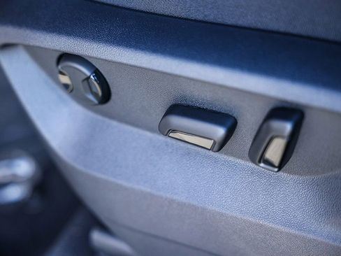 New 2026 Volkswagen Atlas Peak Edition image 38