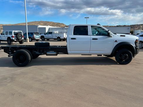 New 2026 RAM 5500 Tradesman AWD/4WD image 6