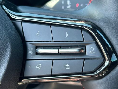 Used 2025 Chevrolet Equinox RS FWD image 24