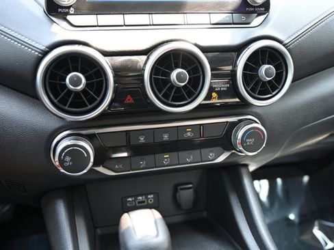 Used 2023 Nissan Sentra SV FWD image 22