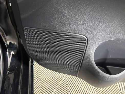 Used 2018 Nissan Sentra SV image 28