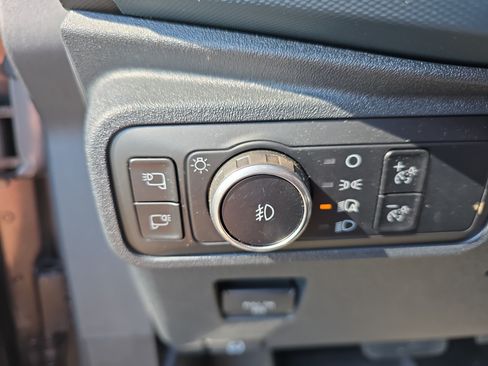 Used 2024 Ford Bronco Outer Banks AWD/4WD image 21