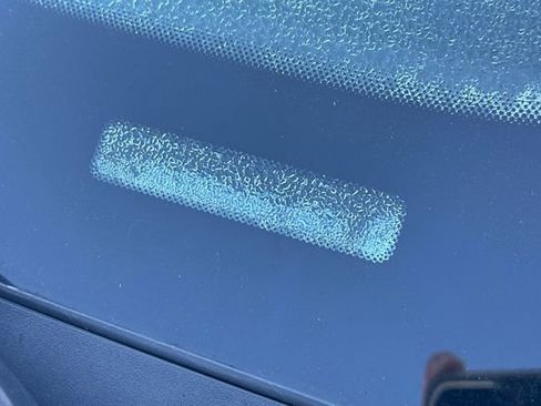 Used 2022 Ford Mustang Premium image 3