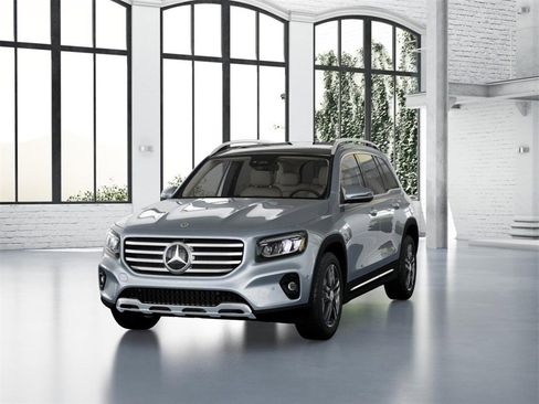 New 2025 Mercedes-Benz GLB 250 4MATIC image 41