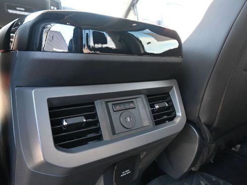 New 2026 Ford F250 Lariat w/ Black Appearance Package AWD/4WD image 37