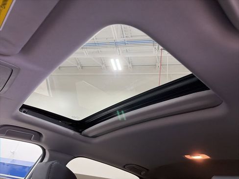 Used 2019 Honda CR-V EX-L image 18