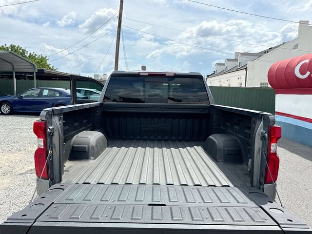 Used 2021 Chevrolet Silverado 1500 High Country w/ LPO, Dark Essentials Package AWD/4WD image 23