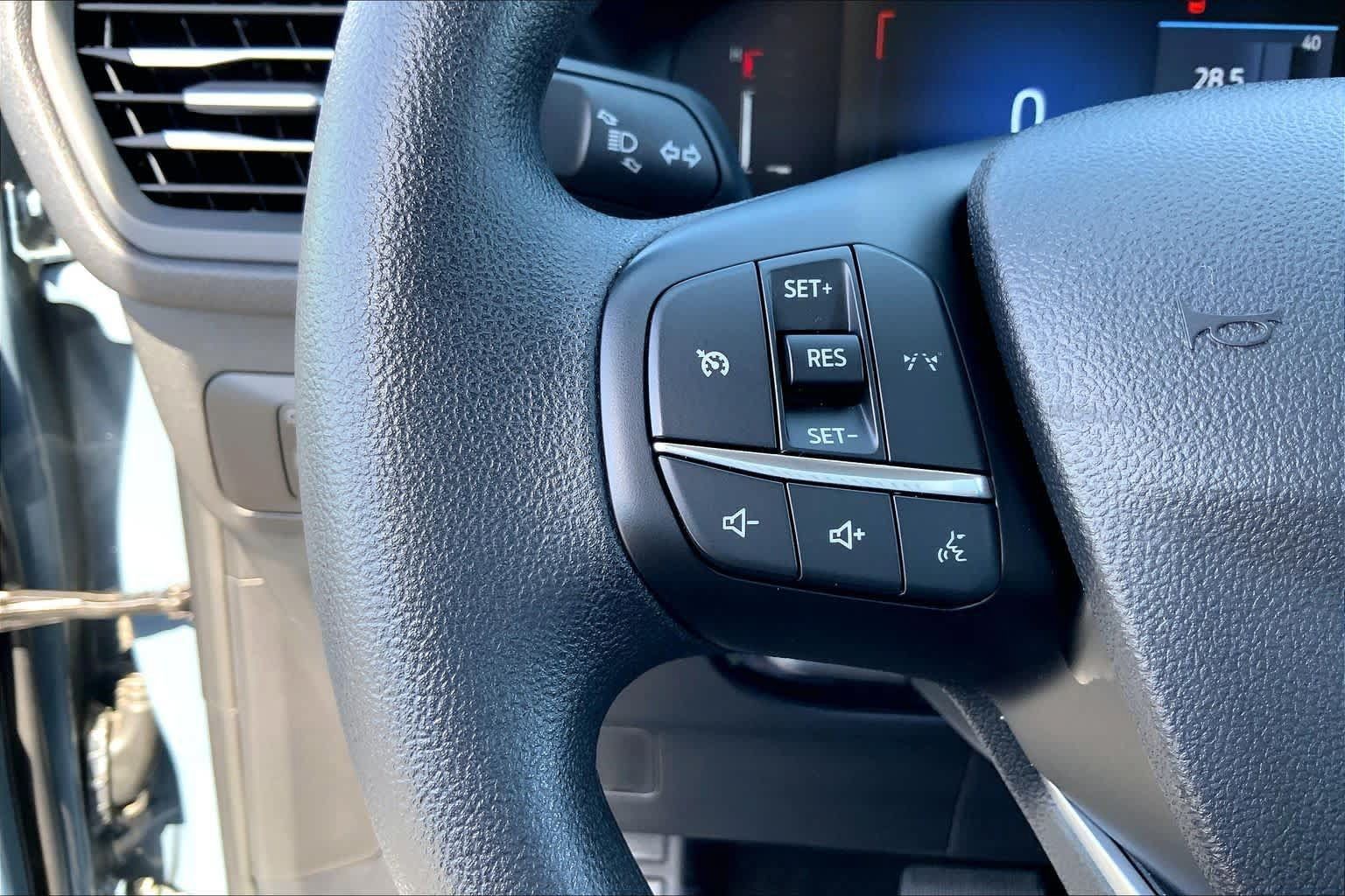 Used 2025 Ford Escape Active AWD/4WD image 21