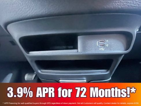 New 2026 Chrysler Pacifica Select FWD image 19