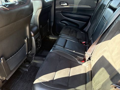 Used 2021 Jeep Grand Cherokee Trailhawk AWD/4WD image 20