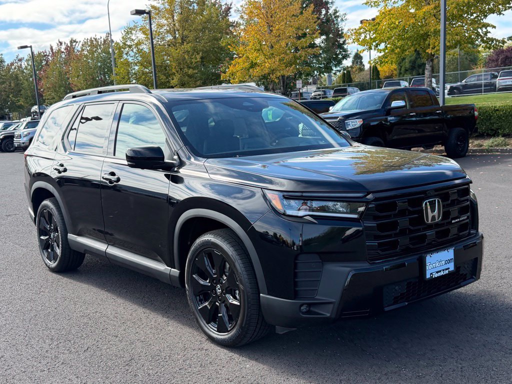 New 2026 Honda Pilot Black Edition image 2