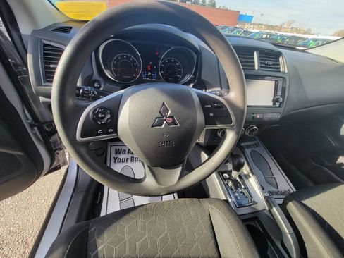 Used 2021 Mitsubishi Outlander Sport ES image 14