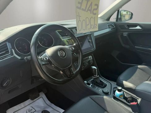Used 2019 Volkswagen Tiguan SE w/ Panoramic Sunroof Package AWD/4WD image 10