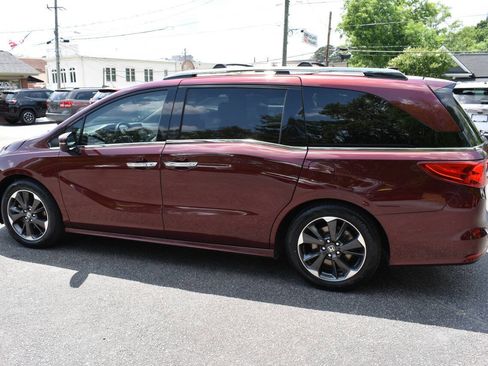 Used 2021 Honda Odyssey Elite image 45