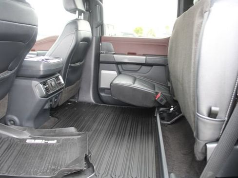 Used 2022 Ford F150 Lariat AWD/4WD image 51