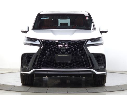 Used 2023 Lexus LX 600 F Sport image 2