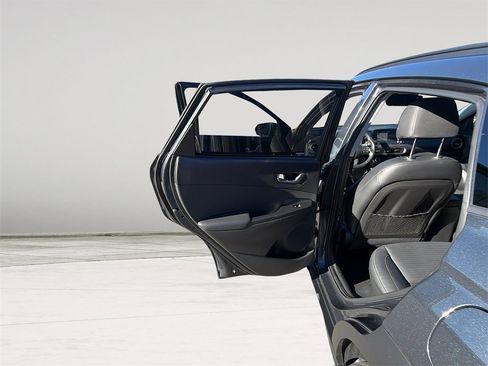 Used 2019 Hyundai Kona Ultimate image 21