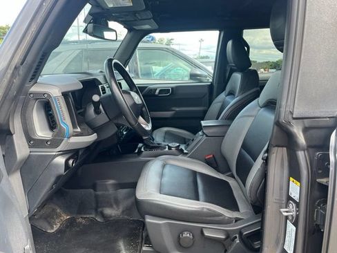 Used 2023 Ford Bronco Black Diamond AWD/4WD image 7
