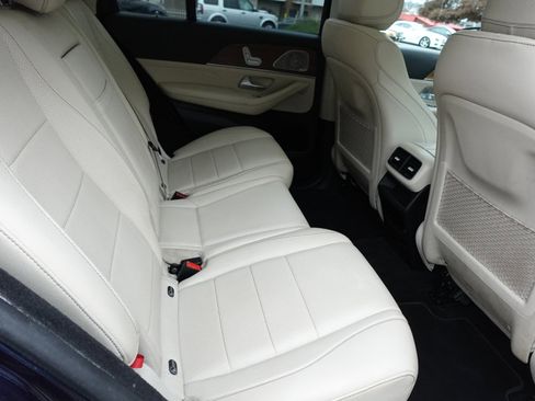 Used 2022 Mercedes-Benz GLE 350 4MATIC w/ 3rd Row Seat Package image 10