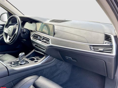Used 2022 BMW X7 xDrive40i w/ Executive Package AWD/4WD image 30