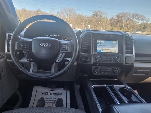 Used 2018 Ford F150 XLT w/ Equipment Group 302A Luxury image 28