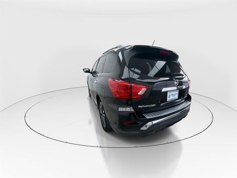 Used 2018 Nissan Pathfinder Platinum image 6