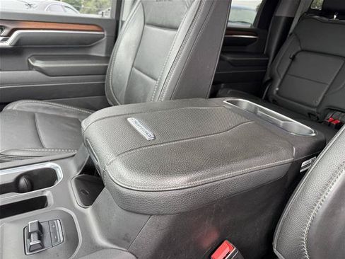 Used 2025 GMC Sierra 2500 Denali w/ Denali Reserve Package AWD/4WD image 28