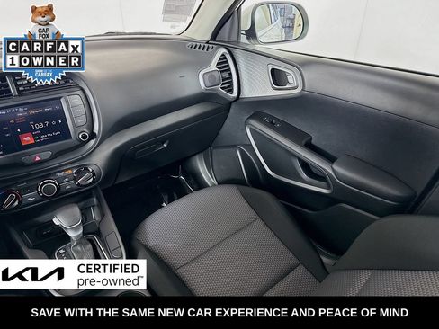 Certified 2025 Kia Soul LX w/ LX Technology Package FWD image 26